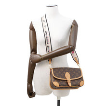 Load image into Gallery viewer, LOUIS VUITTON Diane NM NoirM45985 Monogram Size PM

