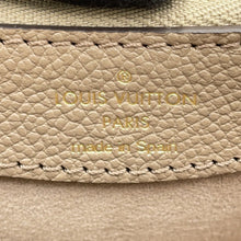 将图像加载到图库查看器中，LOUIS VUITTON Dianu Tourterelle claimM46583 Monogram Empreinte Leather
