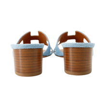 将图像加载到图库查看器中，HERMES Oasis Blue Claire Denim Leather Size 37.5

