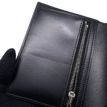 Load image into Gallery viewer, HERMES Bean compact Black Box Calf Leather
