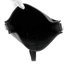 Load image into Gallery viewer, HERMES Evelyne3 Black Taurillon Clemence Size GM
