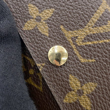 将图像加载到图库查看器中，LOUIS VUITTON Porte Monnaie・Plat BrownM61930 Monogram
