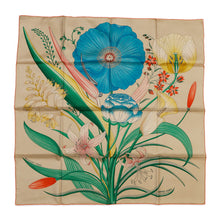 Load image into Gallery viewer, HERMES Carre &quot;Bouquet Final&quot; Size 90 Beige Dre Silk
