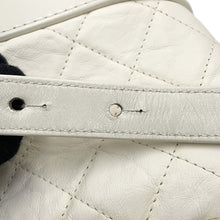 将图像加载到图库查看器中，CHANEL Gabriel de CHANEL Hobo Bag WhiteA91810 Calf Leather Size Mini
