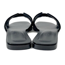 Load image into Gallery viewer, HERMES Oran Two-Tone Sandals Black/VertMoose Leather Velvet Size 38H
