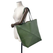将图像加载到图库查看器中，LOEWE puzzle fold tote GreenB933Q18X01 Leather Size XL
