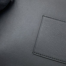 将图像加载到图库查看器中，LOEWE Dice Pocket Bag BlackC630R12X01 Leather Size Mini
