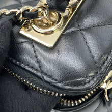 将图像加载到图库查看器中，CHANEL Matelasse Chain Vanity BlackAP1472 Lambskin
