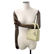将图像加载到图库查看器中，Dior Lady Dior 2WAYHandbag Light Green Patent Leather Size Mini
