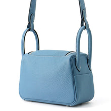 将图像加载到图库查看器中，HERMES Lindy New Blue Jean Taurillon Clemence Size Mini
