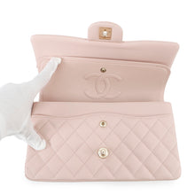 将图像加载到图库查看器中，CHANEL Matelasse W Flap ChainShoulder Bag PinkA01112 Caviar Leather Size 25
