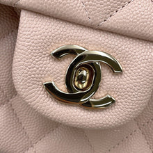 将图像加载到图库查看器中，CHANEL Matelasse W Flap ChainShoulder Bag PinkA01112 Caviar Leather Size 25
