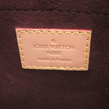 将图像加载到图库查看器中，LOUIS VUITTON Montaigne BordeauxM41055 Monogram Size BB
