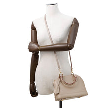 Load image into Gallery viewer, LOUIS VUITTON Alma GaletM57028 Epi Leather Size BB
