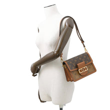 将图像加载到图库查看器中，LOUIS VUITTON Dauphine NoirM45959 Monogram Monogram Reverse Canvas Size MINI
