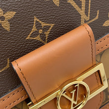 将图像加载到图库查看器中，LOUIS VUITTON Dauphine NoirM45959 Monogram Monogram Reverse Canvas Size MINI
