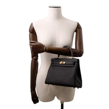 Load image into Gallery viewer, HERMES Kelly Retourne Black Togo Leather Size 25
