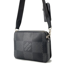 将图像加载到图库查看器中，LOUIS VUITTON Trio Messenger NoirN50017 Damier Graphite 3D
