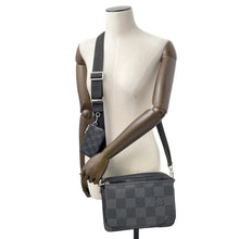将图像加载到图库查看器中，LOUIS VUITTON Trio Messenger NoirN50017 Damier Graphite 3D
