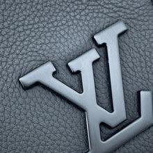 将图像加载到图库查看器中，LOUIS VUITTON takeoff messenger NoirM57080 Grain Leather
