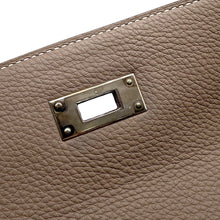 Load image into Gallery viewer, HERMES Kelly Retourne Etoupe Togo Leather Size 32
