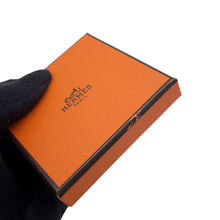 将图像加载到图库查看器中，HERMES Cheval Brooch Natural SableH500247FD21 PGP Leather
