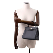 Load image into Gallery viewer, HERMES Kelly Retourne Sewing Verso Grimist/Black Swift Leather Size 25
