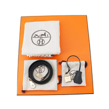 Load image into Gallery viewer, HERMES Kelly Retourne Sewing Verso Grimist/Black Swift Leather Size 25
