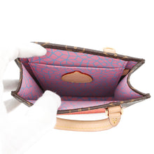将图像加载到图库查看器中，LOUIS VUITTON LVxYK Petite Sac Plat Brown/MulticolorM82112 Monogram・Pumpkin
