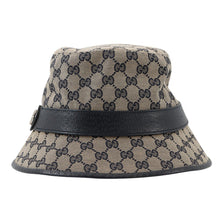将图像加载到图库查看器中，GUCCI GG Canvas bucket hat Size XL Beige/Navy576587 Polyester68% Cotton16% Nylon16%

