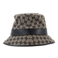Load image into Gallery viewer, GUCCI GG Canvas bucket hat Size XL Beige/Navy576587 Polyester68% Cotton16% Nylon16%
