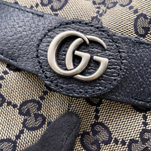 将图像加载到图库查看器中，GUCCI GG Canvas bucket hat Size XL Beige/Navy576587 Polyester68% Cotton16% Nylon16%
