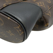 将图像加载到图库查看器中，LOUIS VUITTON Christopher NoirM43735 Monogram Macassar Canvas Size MM
