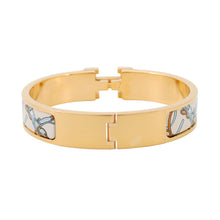 Load image into Gallery viewer, HERMES ClicH Honage Brides de Coeur Size PM Ivory/Light Blue Metal Enamel
