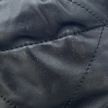 将图像加载到图库查看器中，CHANEL Chanel 22 Handbag BlackAS3980 Shiny Calf Leather Size Mini
