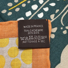 将图像加载到图库查看器中，HERMES Giant Square Aesop&#39;s Fables Size 140 Orange/Green/Blue・Ciel Cashmere70% Silk30%

