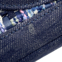 将图像加载到图库查看器中，CHANEL Matelasse W flap ChainShoulder NavyA01112 Tweed Denim Leather
