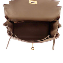 Load image into Gallery viewer, HERMES Kelly Retourne Etoupe Togo Leather Size 25
