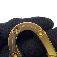 Load image into Gallery viewer, HERMES Brooch &quot;Au Coeur du Fauve&quot; Black Swift Leather Gold Plated
