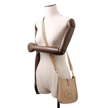 Load image into Gallery viewer, HERMES Evelyne Amazon Long Beige Marfa Taurillon Clemence Size TPM
