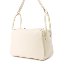 Load image into Gallery viewer, HERMES Lindy Craie Taurillon Clemence Size 26
