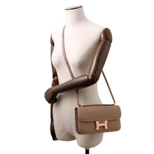 将图像加载到图库查看器中，HERMES Constance Elan Miroir Etoupe Epsom
