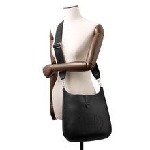 Load image into Gallery viewer, HERMES Evelyne3 Black Taurillon Clemence Size PM
