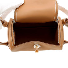 将图像加载到图库查看器中，HERMES Lindy Gold Swift Leather Size Mini
