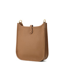 Load image into Gallery viewer, HERMES Evelyne Halzan Taurillon Clemence Size TPM
