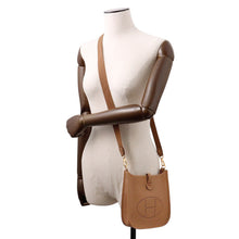 Load image into Gallery viewer, HERMES Evelyne Halzan Taurillon Clemence Size TPM
