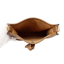 Load image into Gallery viewer, HERMES Evelyne Halzan Taurillon Clemence Size TPM
