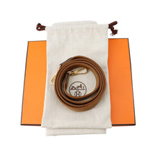 Load image into Gallery viewer, HERMES Evelyne Halzan Taurillon Clemence Size TPM
