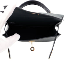 将图像加载到图库查看器中，HERMES Mini Kelly 2 Tricolor Vert Mangrove/Black/Green Pantan Epsom
