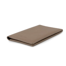 将图像加载到图库查看器中，Loro Piana Extra Bifold Card Holder Warm MasticFAO3071 Leather
